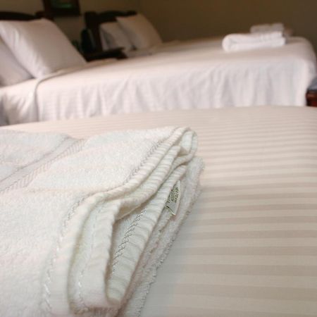 Hotel Maria Isabel 만타 외부 사진