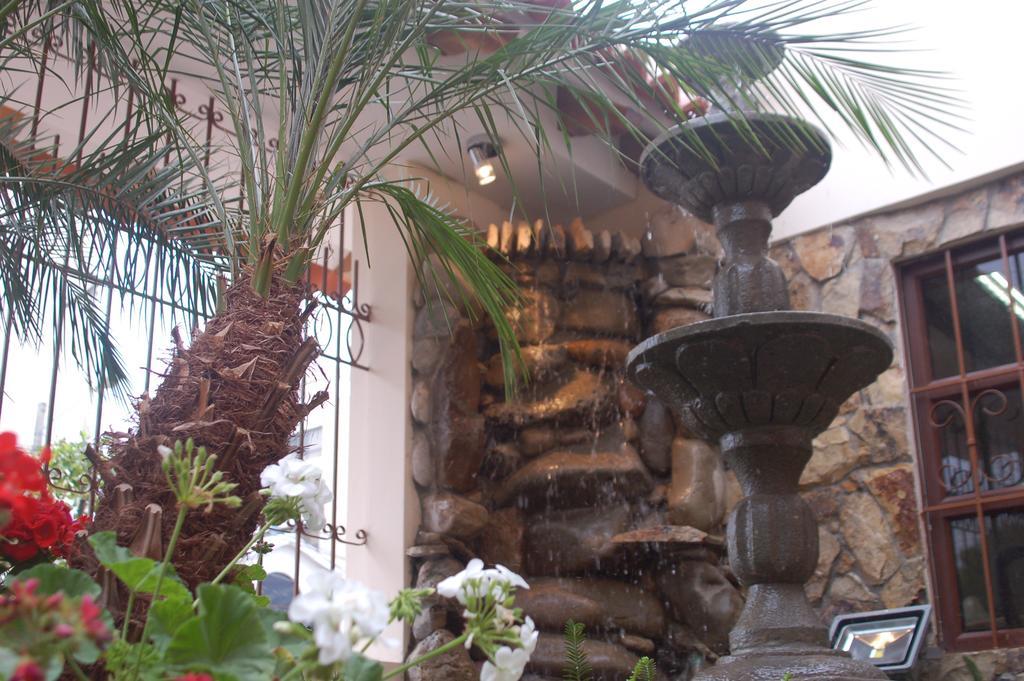 Hotel Maria Isabel 만타 외부 사진